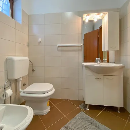 Apartment Beco Three